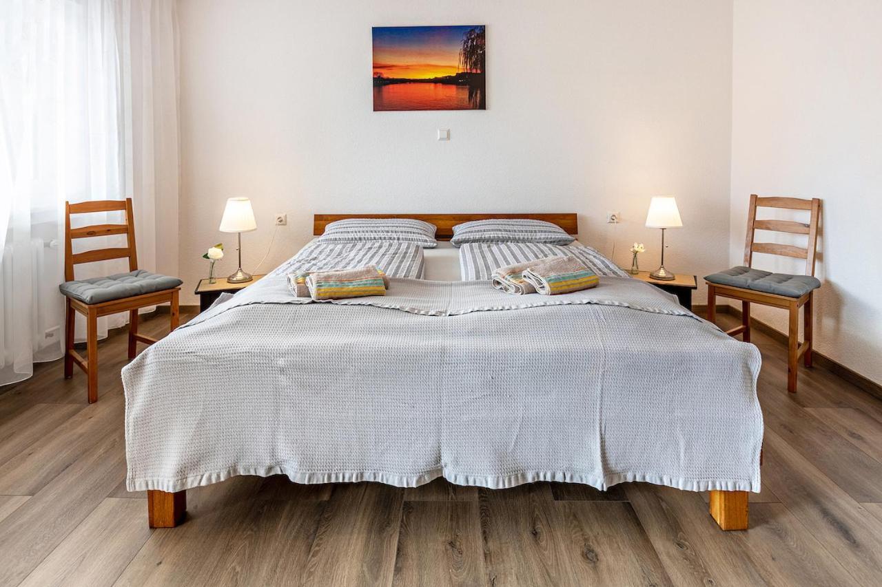 גיינהופן Ferienwohnung Am Alten Brunnen מראה חיצוני תמונה